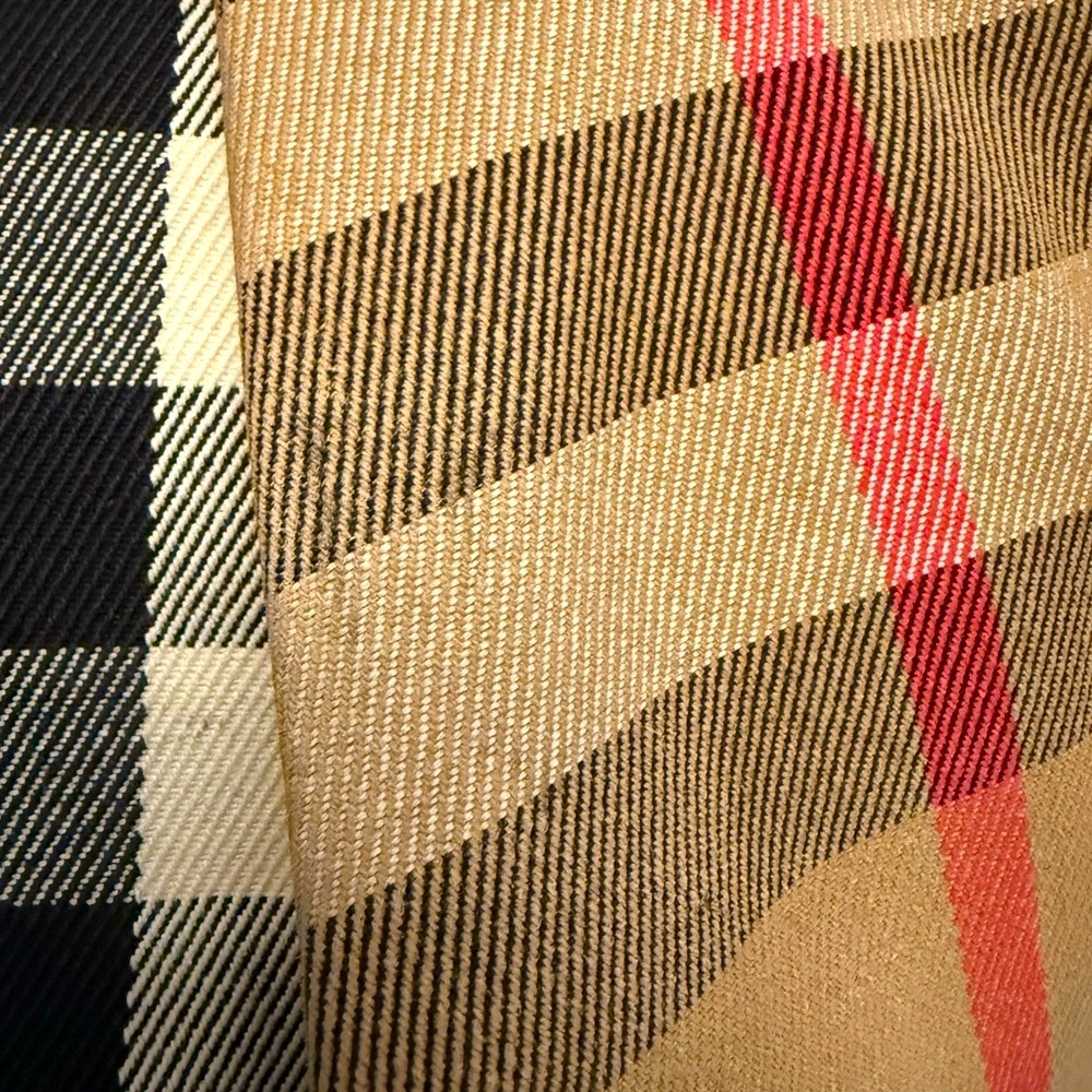 Burberry Tan and Brown Shoulder Bag with Iconic Check Pattern - Picture 8 of 16